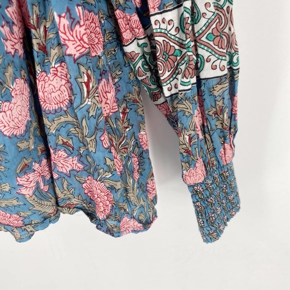 Rachel Zoe Blue Pink Floral Print Long Sleeve Smocked Peasant Blouse Size Medium - Picture 7 of 10